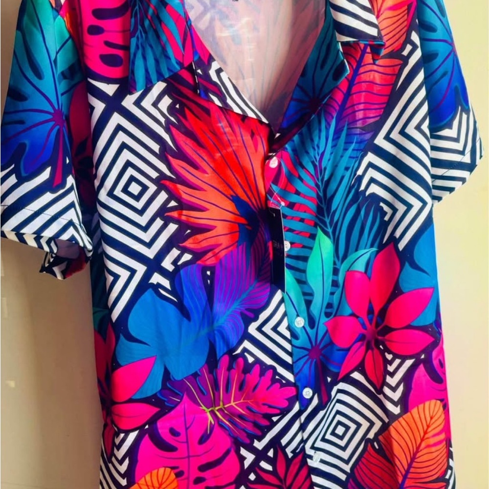 Men’s Tropical Floral Button-Up Shirt with matching shorts - new with tags - XL